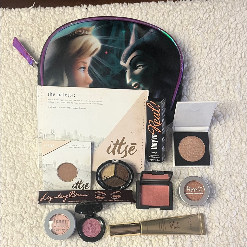 Eye Set with Pink and Brown Shades